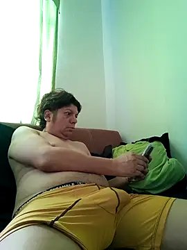 Snapshot of escorpio50jt chatting on July 2026 12:12:01 PM escorpio50jt online show from July 2026 12:12:01 PM