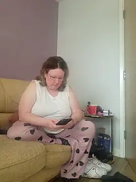 curvy girl71 online show from March 2025 09:57:01 AM