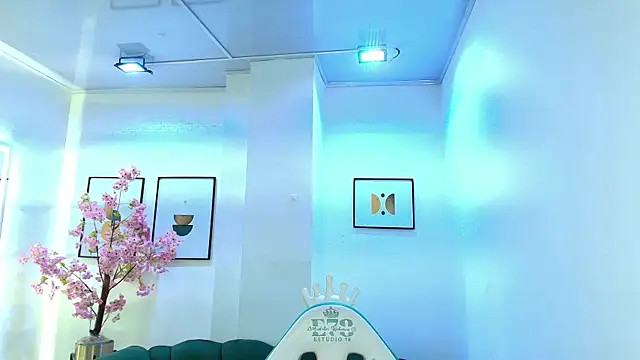 Arianna sweeet online show from November 2025 03:30:01 AM