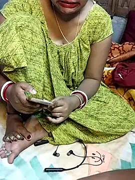 Snapshot of nikitacute23 chatting on February 2025 07:45:02 AM nikitacute23 online show from February 2025 07:45:02 AM