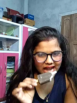 Snapshot of nikitacute23 chatting on March 2025 06:02:02 AM nikitacute23 online show from March 2025 06:02:02 AM