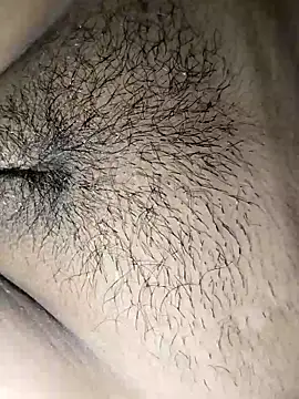 Snapshot of nikitacute23 chatting on September 2025 04:40:02 PM nikitacute23 online show from September 2025 04:40:02 PM