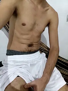 MagrinhoSaradoo online show from February 2026 02:22:01 PM