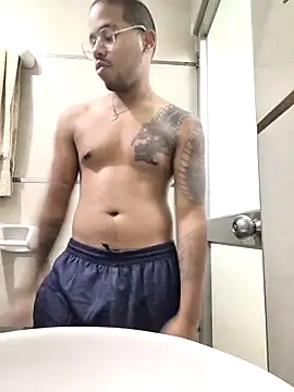 Snapshot of THEGOATHL chatting on September 2025 04:38:02 AM THEGOATHL online show from September 2025 04:38:02 AM