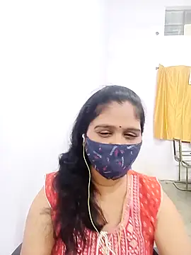 Snapshot of Lucky-Deepthi chatting on February 2025 06:19:01 PM Lucky-Deepthi online show from February 2025 06:19:01 PM