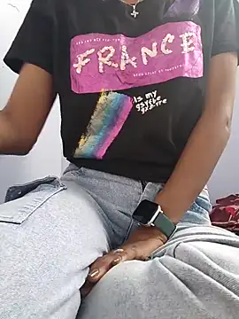 Snapshot of Barbie_183 chatting on February 2025 10:15:02 AM Barbie 183 online show from February 2025 10:15:02 AM