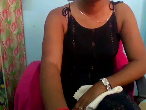 Snapshot of Barbie_183 chatting on July 2026 05:22:01 AM Barbie 183 online show from July 2026 05:22:01 AM