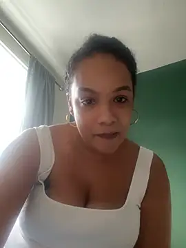 Snapshot of Porsha-Essex chatting on January 2025 02:03:02 PM Porsha-Essex online show from January 2025 02:03:02 PM