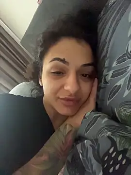 NNNoire online show from November 2025 11:23:02 AM