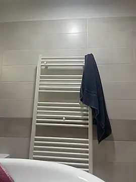 NNNoire online show from February 2026 07:06:02 AM