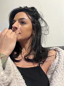 NNNoire online show from February 2026 03:11:02 PM