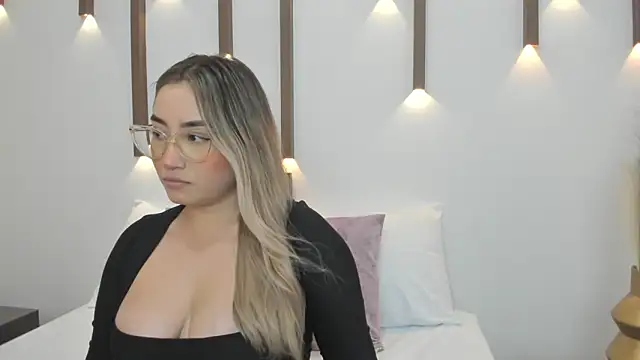 antonella cutie  online show from February 2025 12:08:01 PM