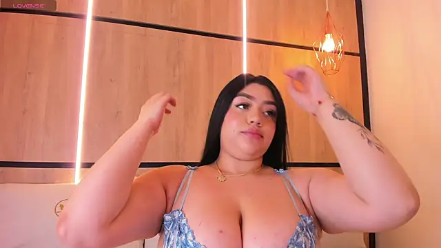 ashlyn parker online show from September 2025 07:14:02 PM