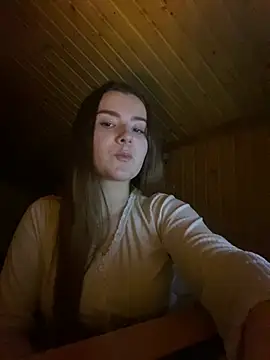 mewKate online show from February 2025 04:58:02 PM