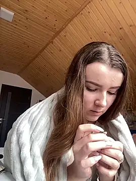 mewKate online show from February 2025 11:59:02 AM