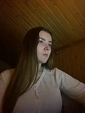 mewKate online show from February 2025 06:43:01 PM