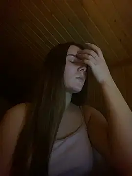 mewKate online show from March 2025 11:37:01 PM