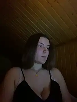 mewKate online show from March 2025 06:16:01 PM