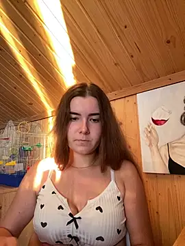 mewKate online show from September 2025 03:57:01 PM