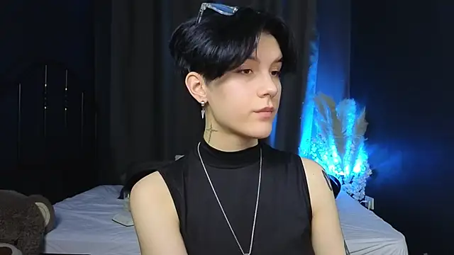 Hyeon Jin online show from March 2025 04:56:02 PM