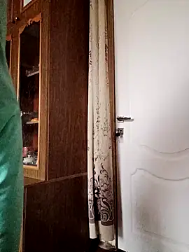 Calibers2932 online show from October 2025 07:17:02 AM