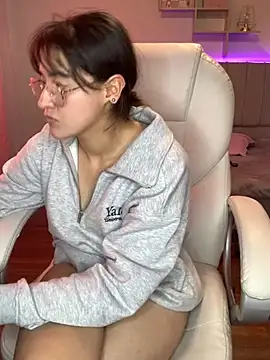 Camila pinkk online show from January 2025 04:24:01 PM