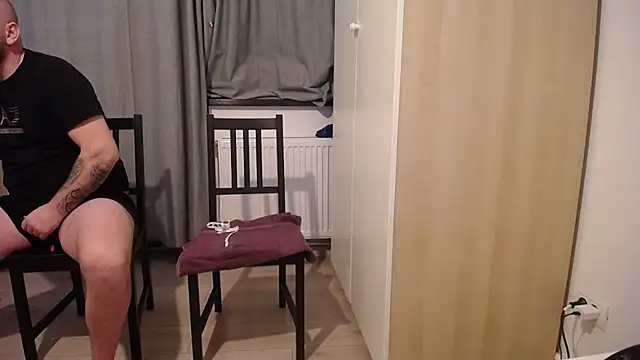 adryanyou46 online show from February 2025 07:04:02 PM