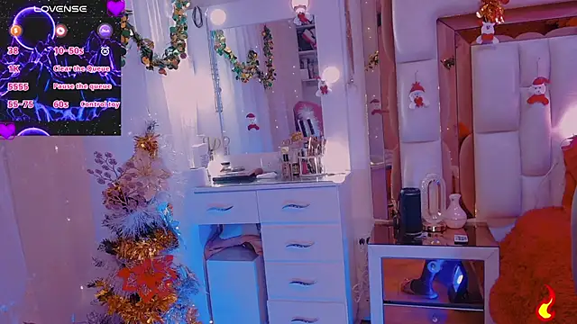 Aliana Ross online show from November 2025 11:08:02 PM