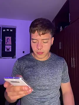 joos Fox  online show from February 2025 03:27:01 AM