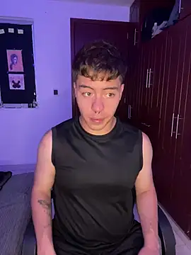 joos Fox  online show from February 2025 07:41:02 PM