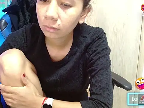 Danielagomez33 online show from February 2026 01:37:02 PM