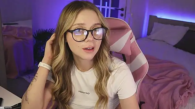 Tokyo N online show from January 2025 12:05:02 AM