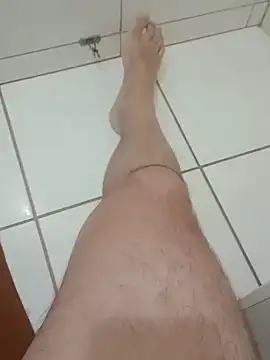 curtindo-muito82 online show from March 2025 11:45:02 PM