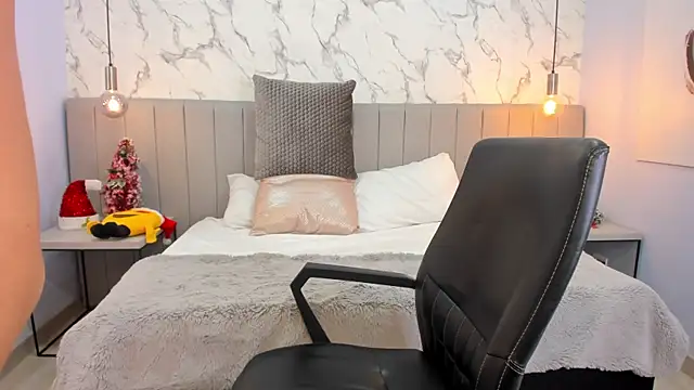 Blue Angell online show from January 2025 09:03:01 PM