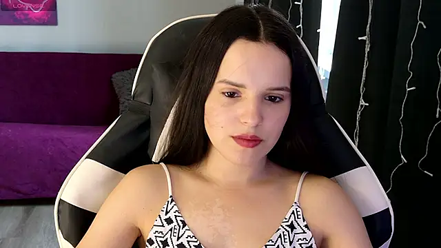 Snapshot of Harleen_Moore chatting on July 2026 05:10:01 AM Harleen Moore online show from July 2026 05:10:01 AM