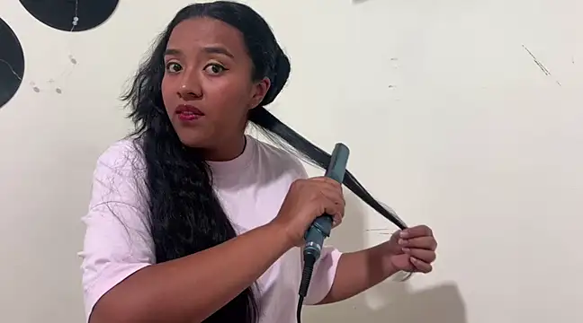 Snapshot of giselao chatting on January 2025 04:33:02 AM giselao online show from January 2025 04:33:02 AM