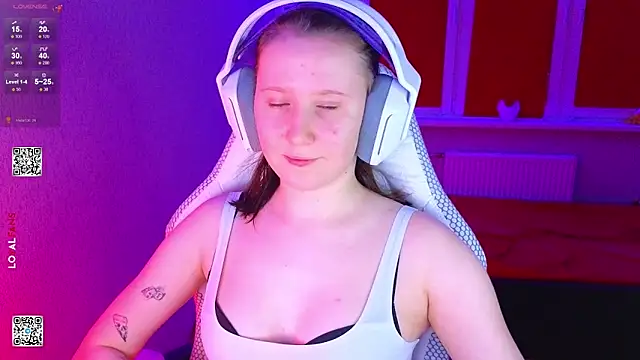 mon lola online show from February 2026 05:09:02 PM