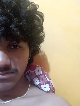 Snapshot of CosmicEmuu chatting on January 2025 10:33:01 PM CosmicEmuu online show from January 2025 10:33:01 PM