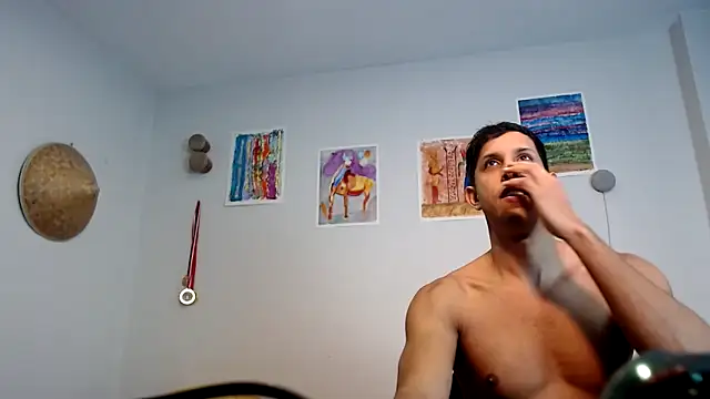 HOTLATINO2025 online show from October 2025 03:53:01 PM