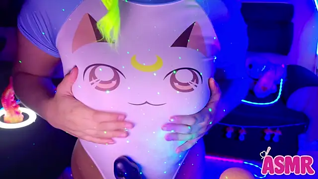 LaytonBox online show from October 2025 04:19:01 PM