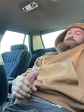 Snapshot of 32XRedBeard chatting on February 2026 12:52:01 PM 32XRedBeard online show from February 2026 12:52:01 PM