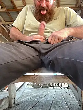 Snapshot of 32XRedBeard chatting on February 2026 10:14:02 PM 32XRedBeard online show from February 2026 10:14:02 PM