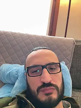 ilmaestoso online show from February 2026 11:11:01 AM