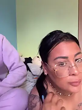 MelissathequeenOff online show from April 2026 03:43:01 PM