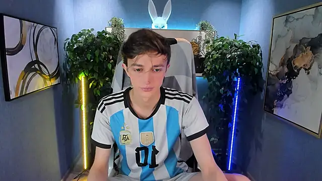 John Weasley online show from January 2026 01:26:01 PM