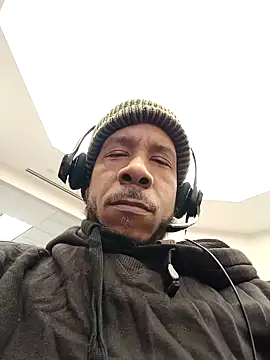 Snapshot of MrDaddyBbSnake chatting on January 2025 05:44:02 PM MrDaddyBbSnake online show from January 2025 05:44:02 PM