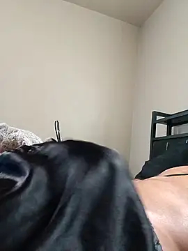 Snapshot of MrDaddyBbSnake chatting on January 2025 02:28:01 PM MrDaddyBbSnake online show from January 2025 02:28:01 PM