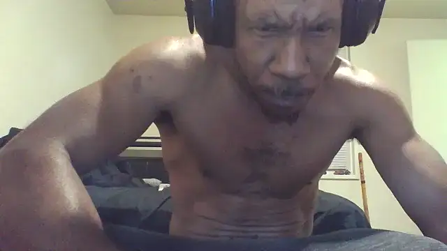 Snapshot of MrDaddyBbSnake chatting on September 2025 04:01:02 AM MrDaddyBbSnake online show from September 2025 04:01:02 AM