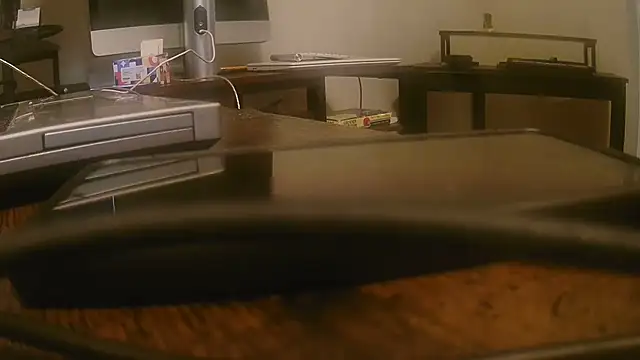 Snapshot of MrDaddyBbSnake chatting on June 2026 01:40:01 AM MrDaddyBbSnake online show from June 2026 01:40:01 AM