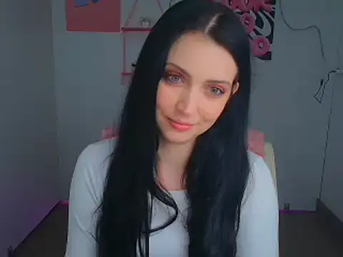 Amalia amor online show from April 2026 07:29:02 PM